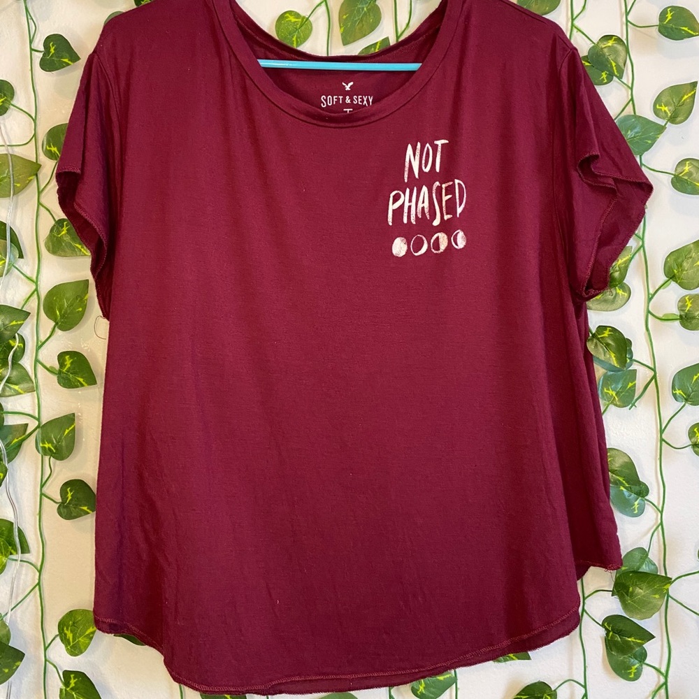 American Eagle soft & sexy tee